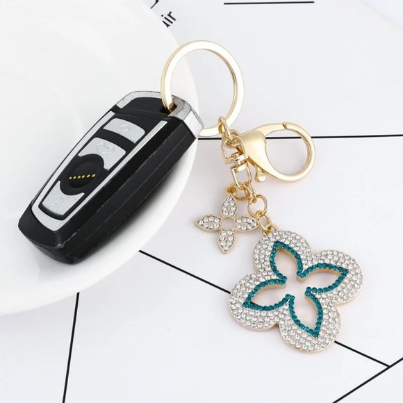 Louis Vuitton Style Crystal Quatrefoil Flower Keychain/Bag Charm NWT - Picture 4 of 7